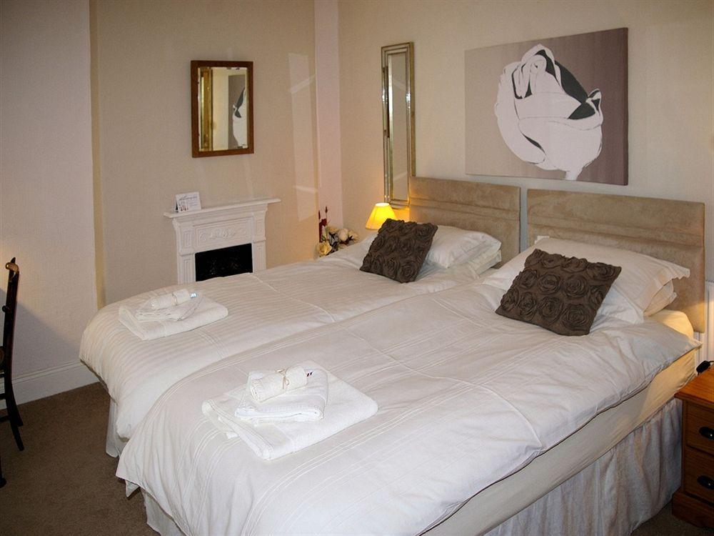 Bridge House 3*